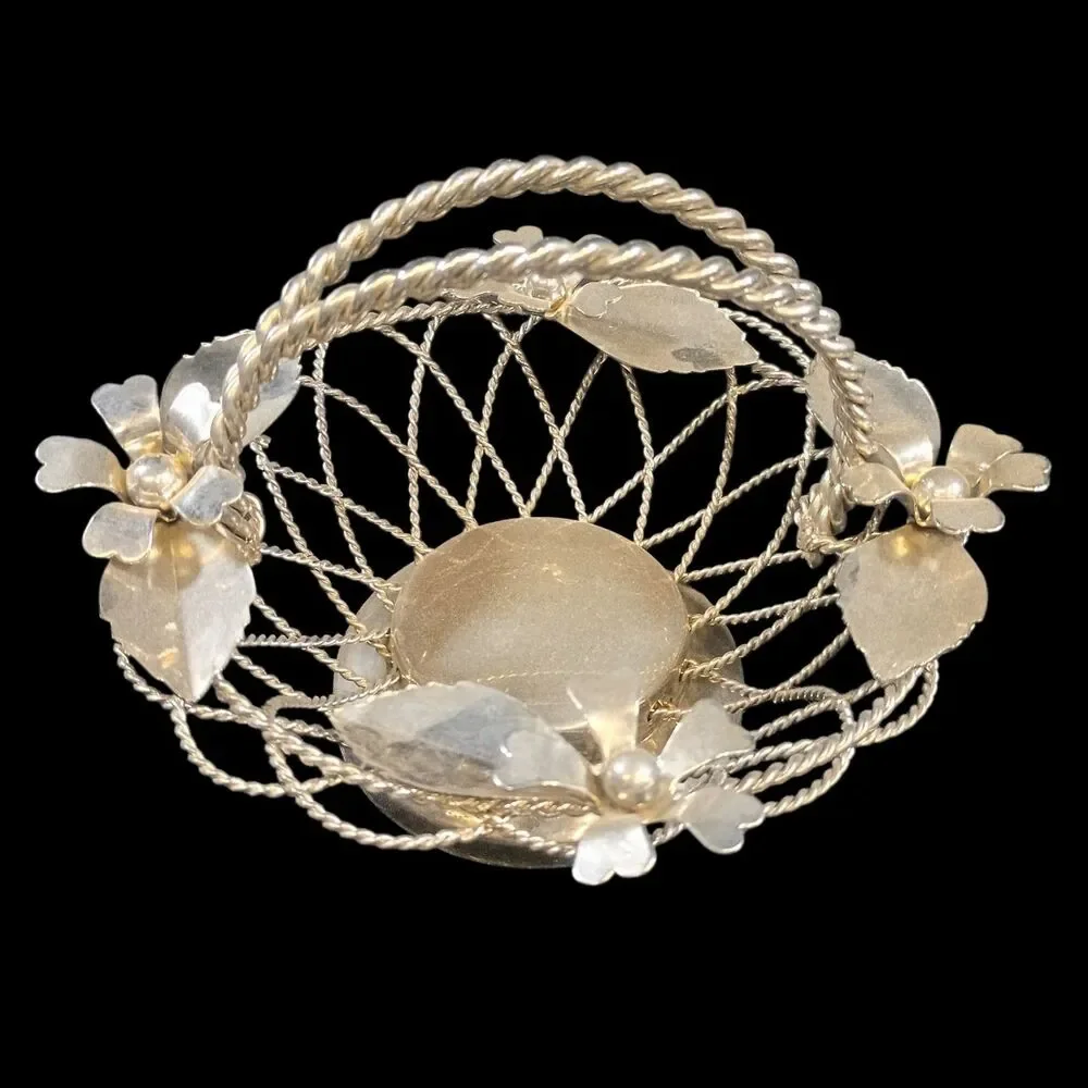 Vintage Silverplated Wire Basket by Studio Silversmiths, Floral Theme